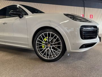 Porsche Cayenne Coupé 3.0 E-Hybrid-SPORT DESIGN-PANORAMA-18 WEGS-INNODRIVE-STOELV