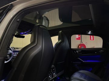 Porsche Cayenne Coupé 3.0 E-Hybrid-SPORT DESIGN-PANORAMA-18 WEGS-INNODRIVE-STOELV