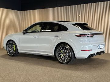 Porsche Cayenne Coupé 3.0 E-Hybrid-SPORT DESIGN-PANORAMA-18 WEGS-INNODRIVE-STOELV
