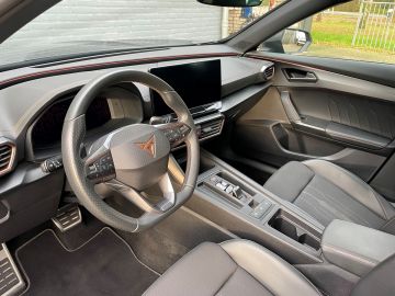 CUPRA Formentor 1.4 e-Hybrid VZ Performance - wegklapbare trekhaak - camera - app