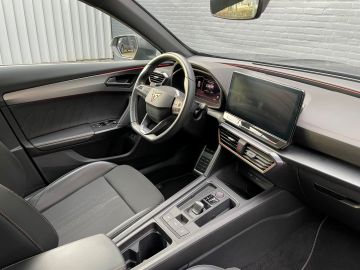 CUPRA Formentor 1.4 e-Hybrid VZ Performance - wegklapbare trekhaak - camera - app