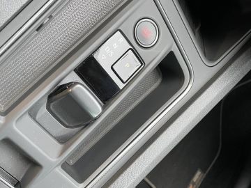 CUPRA Formentor 1.4 e-Hybrid VZ Performance - wegklapbare trekhaak - camera - app