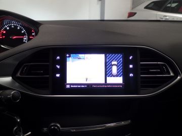 Peugeot 308 SW 1.2 PureTech Blue Lease Premium, Automaat!! Full options, Navi