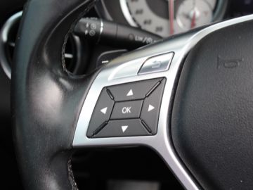 Mercedes-Benz SLK 200 Automaat-AIRSCARF-NAVIGATIE-LEDER-PTS-STOELVERWAMING