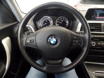 BMW 1 Serie 116i Corporate Lease Executive 5Drs, Zwart leder, Navigatie, Elek