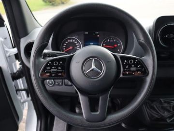 Mercedes-Benz Sprinter 316 CDI 432 Bakwagen met laadklep Airco, Navigatie, Achteruitrijc