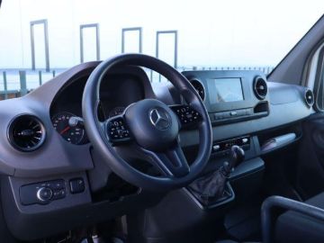 Mercedes-Benz Sprinter 316 CDI 432 Bakwagen met laadklep Airco, Navigatie, Cruisecontrol