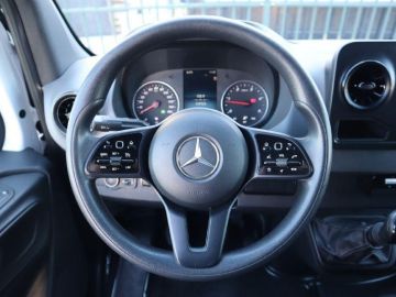 Mercedes-Benz Sprinter 316 CDI 432 Bakwagen met laadklep Airco, Navigatie, Cruisecontrol