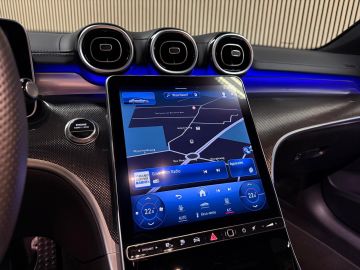Mercedes-Benz C-Klasse 300e AMG STYLING-MEMORY-NIGHT-SFEERVERLICHTING-CARPLAY-ZEER COMPL