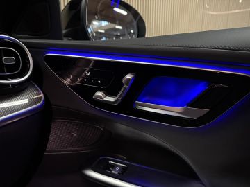 Mercedes-Benz C-Klasse 300e AMG STYLING-MEMORY-NIGHT-SFEERVERLICHTING-CARPLAY-ZEER COMPL