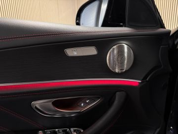 Mercedes-Benz E-Klasse Estate AMG 53 4 MATIC-PANORAMA-AIRMATIC-SOUND-CAMERA-TREKHAAK-COM