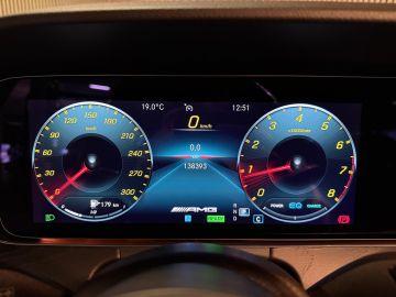 Mercedes-Benz E-Klasse Estate AMG 53 4 MATIC-PANORAMA-AIRMATIC-SOUND-CAMERA-TREKHAAK-COM