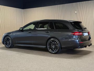 Mercedes-Benz E-Klasse Estate AMG 53 4 MATIC-PANORAMA-AIRMATIC-SOUND-CAMERA-TREKHAAK-COM