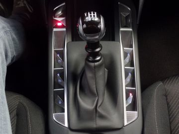 DS DS 3 Crossback 1.2 PureTech Chic Airco, Apple Carplay, Cruise controle