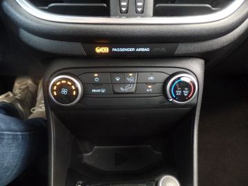 Ford Fiesta 1.1 Trend, 5drs Navigatie, Airco, Elek ramen/spiegels, Pdc, Lm ve