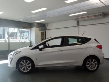 Ford Fiesta 1.1 Trend, 5drs Navigatie, Airco, Elek ramen/spiegels, Pdc, Lm ve
