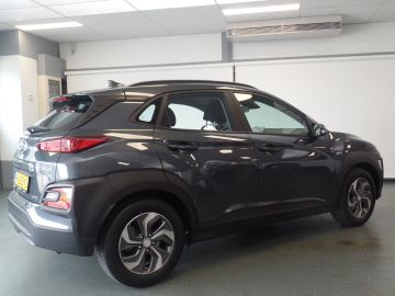 Hyundai Kona 1.6 GDI HEV Comfort, Automaat, Navigatie, Achteruitrijcamera, Cru