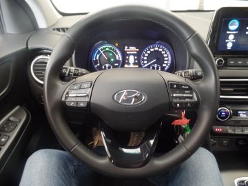 Hyundai Kona 1.6 GDI HEV Comfort, Automaat, Navigatie, Achteruitrijcamera, Cru