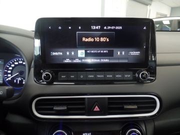 Hyundai Kona 1.6 GDI HEV Comfort, Automaat, Navigatie, Achteruitrijcamera, Cru