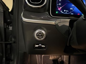 Mercedes-Benz C-Klasse 180 AMG STYLING-PANORAMA-NIGHT-DODEHOEK-CAMERA-COMPLEET