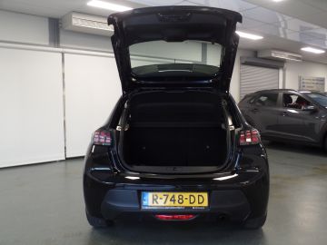 Peugeot 208 1.2 PureTech Active Pack Navigatie, Cruise controle, Airco, Elek 