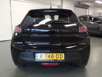 Peugeot 208 1.2 PureTech Active Pack Navigatie, Cruise controle, Airco, Elek 