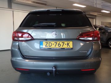 Opel Astra Sports Tourer 1.4 Innovation 140pk 1400kg trekgewicht, Navigatie,