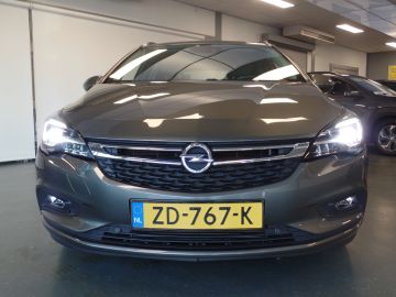 Opel Astra Sports Tourer 1.4 Innovation 140pk 1400kg trekgewicht, Navigatie,