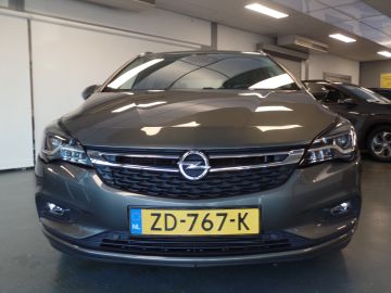 Opel Astra Sports Tourer 1.4 Innovation 140pk 1400kg trekgewicht, Navigatie,