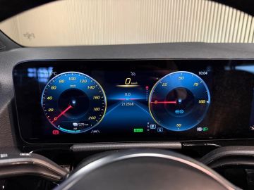 Mercedes-Benz EQA 250 PROGRESSIVE 67 kWh BTW SOH 92%-CAMERA-SFEERVERLICHTING-STOELV