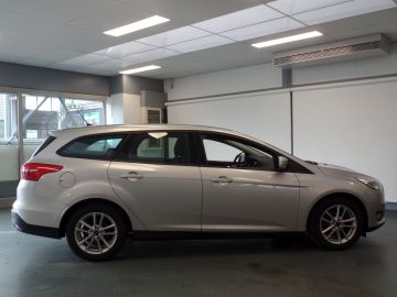 Ford Focus Wagon 1.5 Titanium Edition 1.5 150pk benzine motor, Airco, Elek r