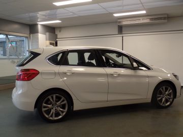 BMW 2 Serie Active Tourer 225xe iPerformance eDrive Ed, Automaat Navi, Clima 