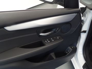 BMW 2 Serie Active Tourer 225xe iPerformance eDrive Ed, Automaat Navi, Clima 