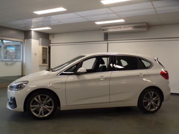 BMW 2 Serie Active Tourer 225xe iPerformance eDrive Ed, Automaat Navi, Clima 