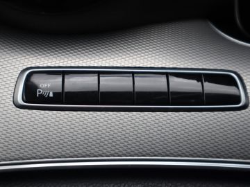 Mercedes-Benz E-Klasse 350e Avantgarde AIRMATIC, Widescreen, 360° Camera, Sfeerverlichti