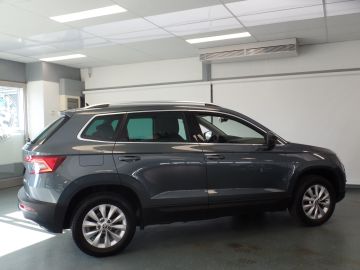 Škoda Karoq 1.0 TSI Style Wegklapbare trekhaak!!, Clima controle, Cruise cont