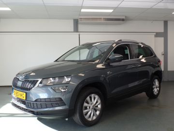 Škoda Karoq 1.0 TSI Style Wegklapbare trekhaak!!, Clima controle, Cruise cont