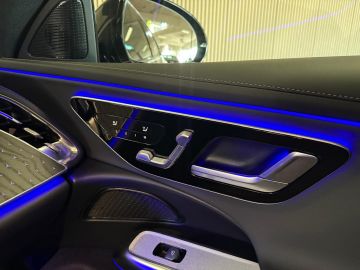 Mercedes-Benz E-Klasse 220D AMG STYLING-PANORAMA-MEMORY-DISTRONIC-360 CAMERA-ZEER COMPL.