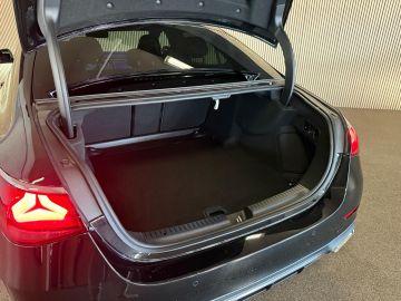 Mercedes-Benz E-Klasse 220D AMG STYLING-PANORAMA-MEMORY-DISTRONIC-360 CAMERA-ZEER COMPL.