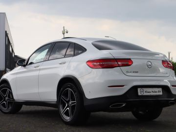 Mercedes-Benz GLC Coupé 250 4MATIC AMG Schuifdak, Trekhaak, 360° Camera, Stoelverwa