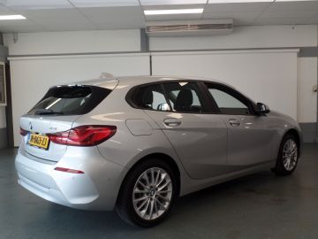 BMW 1 Serie 118i Business Edition Automaat, Navigatie, Clima controle, Xenon,