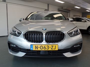 BMW 1 Serie 118i Business Edition Automaat, Navigatie, Clima controle, Xenon,