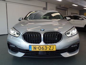 BMW 1 Serie 118i Business Edition Automaat, Navigatie, Clima controle, Xenon,