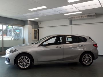 BMW 1 Serie 118i Business Edition Automaat, Navigatie, Clima controle, Xenon,