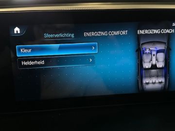 Mercedes-Benz EQC 400 4 Matic 80 kWh AMG STYLING-SCHUIFDAK-TREKHAAK-HEAD UP-MEMORY-