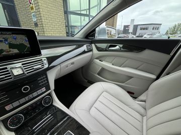 Mercedes-Benz CLS 400 Sport-NAVI-SOUND-LED-SFEER-COMPLEET