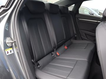 Audi A3 Limousine 35 TFSI S-Line Vitrual Cockpit, LED, Leder, Stoelverwar