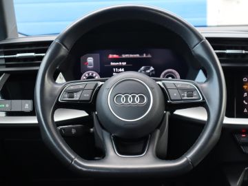 Audi A3 Limousine 35 TFSI S-Line Vitrual Cockpit, LED, Leder, Stoelverwar