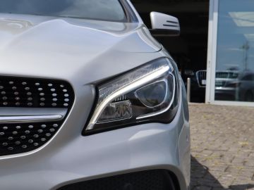 Mercedes-Benz CLA Shooting Brake 200d AMG Airco, Trekhaak, Camera, Stoelverwarming