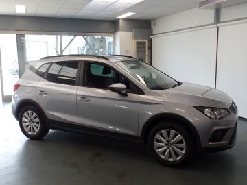 Seat Arona 1.0 TSI Style Business Intense Navigatie, Achteruitrijcamera, Pdc